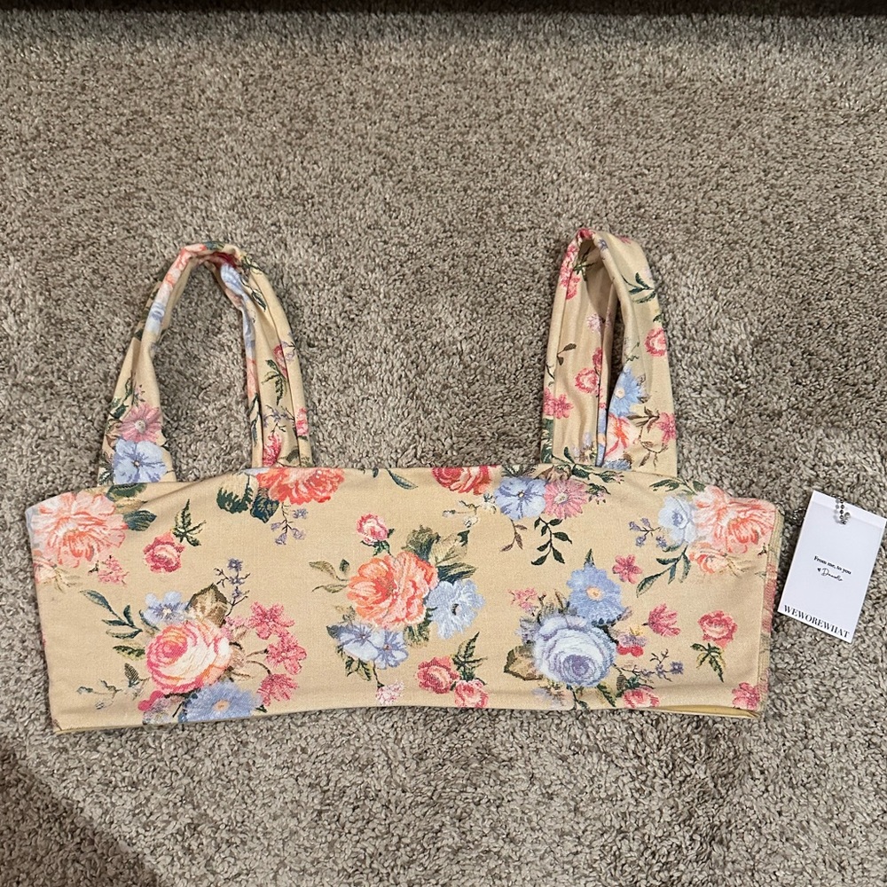 Adorable bandeau bra top